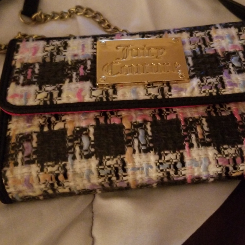 Crossbody purse